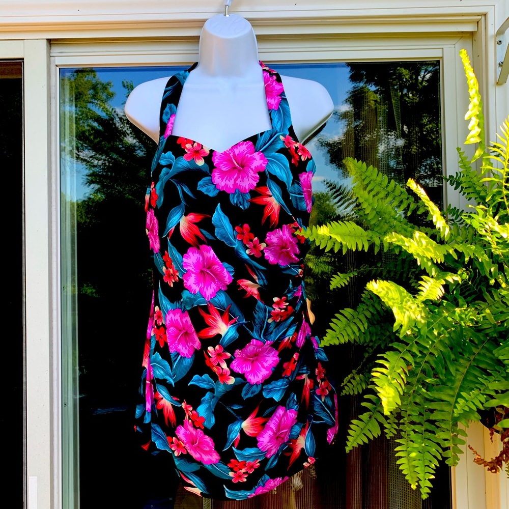 Lands End 16L NWOT Womens one piece Bathing Suit